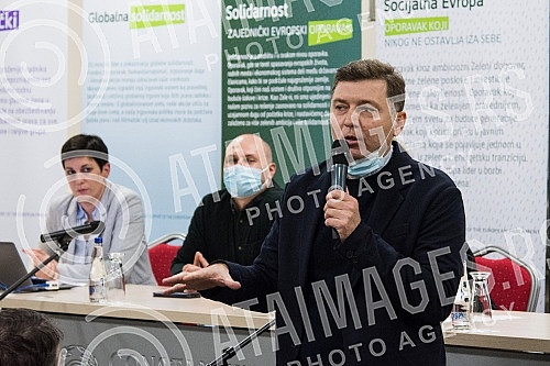 A panel discussion on the topic of social protection and social justice of the representatives Together for Serbia, Let's not drown Belgrade and the European Green Party and the Environmental Uprising was held at the Tami Residence Hotel in Nis.Pan