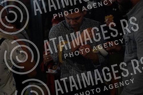 The 32nd Roast has started in Leskovac and will last until August 28.U Leskovcu je pocela 32. Rostiljijada koja ce trajati do 28. avgusta.