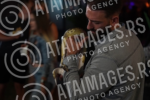 The 32nd Roast has started in Leskovac and will last until August 28.U Leskovcu je pocela 32. Rostiljijada koja ce trajati do 28. avgusta.