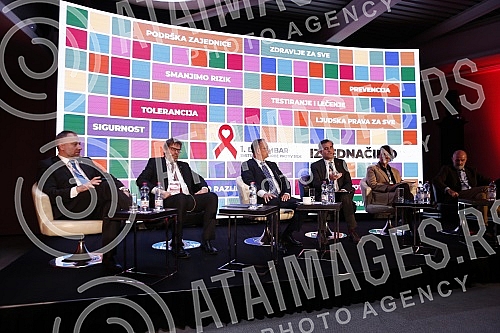 A rally was held in Hotel Zira on the occasion of World HIV Day.U Hotelu Zira odrzan je skup povodom Svetskog dana borbe protiv HIV-a.