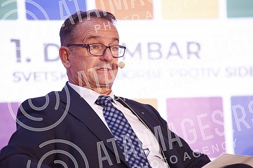 A rally was held in Hotel Zira on the occasion of World HIV Day.U Hotelu Zira odrzan je skup povodom Svetskog dana borbe protiv HIV-a.