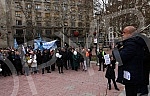 The Education Union of Serbia and the Education Workers' Union of Serbia organized a protest.Sindikat obrazovanja Srbije i Sindikat radnika u prosveti Srbije organizovali su protest.