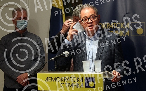 The President of the Democratic Party Zoran Lutovac held a press conference at the premises of the Democratic Party with the topic 