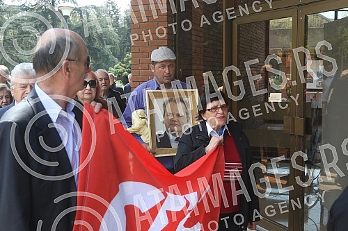 The commemoration of Mirjana Markovic was held in the Pozarevac Cultural Center.Komemoracija Mirjane Markovic odrzana je u Kulturnom centru Pozarevca