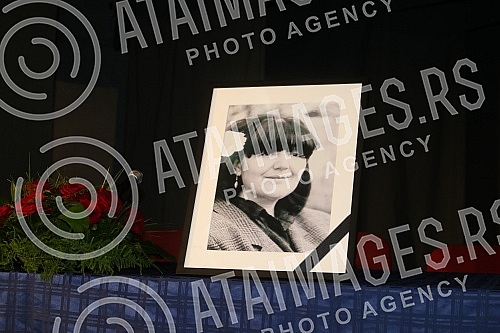 The commemoration of Mirjana Markovic was held in the Pozarevac Cultural Center.Komemoracija Mirjane Markovic odrzana je u Kulturnom centru Pozarevca