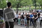 In front of the Ministry of education, celebrities read poetry by Desanka Maksimovic.Ispred Ministarstva prosvete poznate licnosti citale su poeziju Desanke Maksimovic.