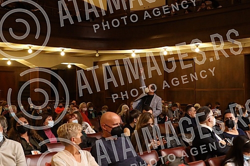 The concert of the chamber ensemble of 13 strings and Denis Shapovalov (cello and electric cello) as part of the 53rd edition of BEMUS was held in the great hall of Kolarac's endowment, and Shapovalov performed a program - 