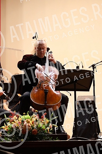 The concert of the chamber ensemble of 13 strings and Denis Shapovalov (cello and electric cello) as part of the 53rd edition of BEMUS was held in the great hall of Kolarac's endowment, and Shapovalov performed a program - 