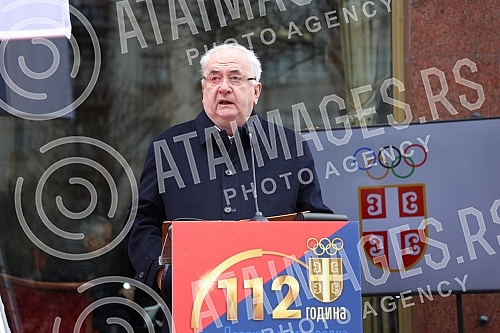 The 112th birthday of the Olympic Committee of Serbia was marked on the plateau in front of the Hotel Moskva.112. rodjendan Olimpijskog komiteta Srbije obelezen je na platou ispred hotela Moskva.