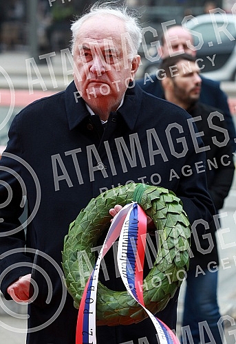 The 112th birthday of the Olympic Committee of Serbia was marked on the plateau in front of the Hotel Moskva.112. rodjendan Olimpijskog komiteta Srbije obelezen je na platou ispred hotela Moskva.