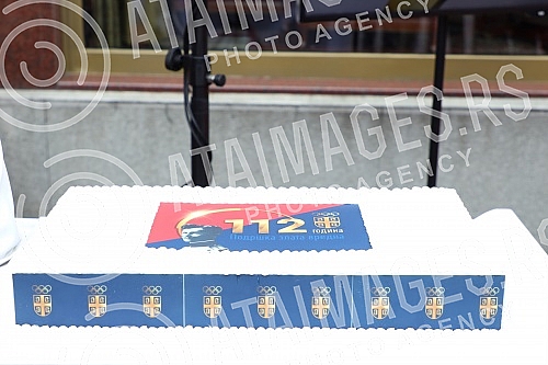 The 112th birthday of the Olympic Committee of Serbia was marked on the plateau in front of the Hotel Moskva.112. rodjendan Olimpijskog komiteta Srbije obelezen je na platou ispred hotela Moskva.