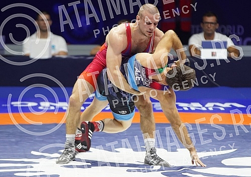 The opening ceremony of the World Wrestling Championship was held in the Stark Arena.Ceremonija svecanog otvaranja Svetskog prvenstva u rvanju odrzana u Stark areni.