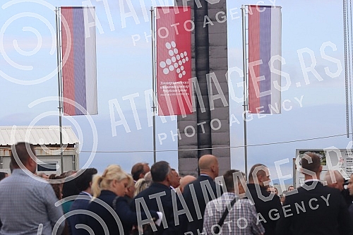 In the University Clinical Center of the Republika Srpska, the Clinic for Cardiac Surgery, located in the South Wing on an area of ââapproximately 1,500 square meters, was officially opened.U Univerzitetskom klinickom centru Republike Srpske sv