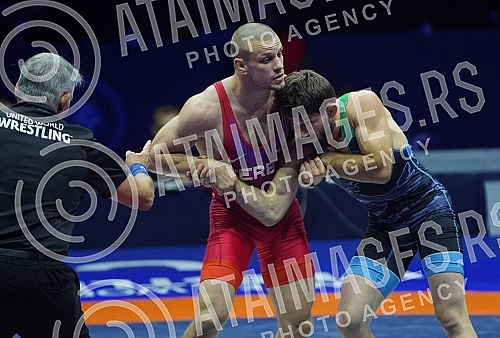 The opening ceremony of the World Wrestling Championship was held in the Stark Arena.Ceremonija svecanog otvaranja Svetskog prvenstva u rvanju odrzana u Stark areni.