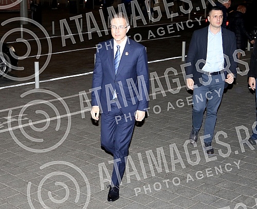 The Serbian Football Federation celebrated 100 years since its inception at the National Theater and presented awards to the best in 2019.Fudbalski savez Srbije je na  svecanosti u Narodnom pozoristu proslavio 100 godina od osnivanja i dodelio nagra