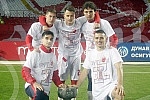The Red Star football players are celebrating winning the fourth title in a row at the Rajko Mitic Stadium.Fudbaleri Crvene zvezde proslavljaju osvajanje cetvrte titule u nizu.