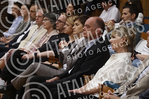 The ceremony marking the 99th anniversary of the Belgrade Philharmonic and the presentation of the conceptual design of Amanda Levete for the future BF Concert Hall was held in the Belgrade Philharmonic Hall.Svecanost povodom obelezavanja 99 godina