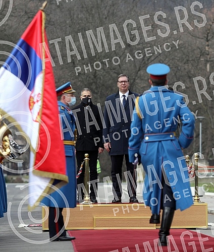 At the Topcider Guard House, Serbian President Aleksandar Vucic, Defense Minister Nebojsa Stefanovic and Chief of General Staff Milan Mojsilovic attended a presentation on the results of the analysis of the state of functional and operational capabil