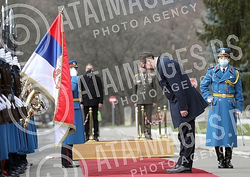 At the Topcider Guard House, Serbian President Aleksandar Vucic, Defense Minister Nebojsa Stefanovic and Chief of General Staff Milan Mojsilovic attended a presentation on the results of the analysis of the state of functional and operational capabil