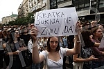 In front of the building where the editorial office of the daily Informer is located, a second protest was held in the organization of Women's Solidarity due to the publication of an interview with serial rapist Igor Milosevic.Ispred zgrade u kojoj