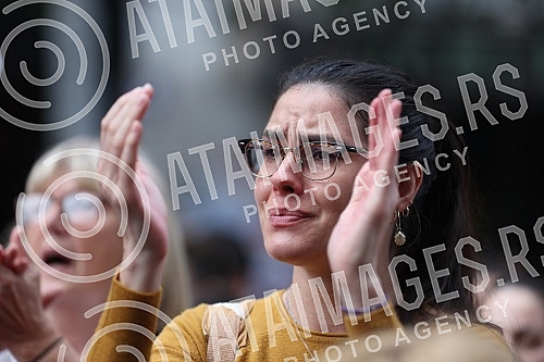 In front of the building where the editorial office of the daily Informer is located, a second protest was held in the organization of Women's Solidarity due to the publication of an interview with serial rapist Igor Milosevic.Ispred zgrade u kojoj