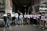 In front of the building where the editorial office of the daily Informer is located, a second protest was held in the organization of Women's Solidarity due to the publication of an interview with serial rapist Igor Milosevic.Ispred zgrade u kojoj