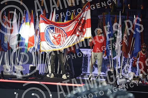 Celebrating World Boxing Day with a class of Roy Jones Jr. at Republic Square.Obelezavanje Svetskog dana boksa uz cas Roj Dzonsa Juniora na Trgu republike.
