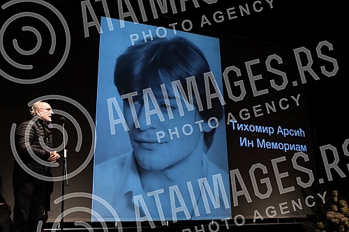 Narodno pozoriste u Beogradu, u znak secanja i postovanja na dugogodisnjeg clana ansambla Drame Narodnog pozorista Tihomira Arsica odrzalo je na Sceni Rasa Plaovic 