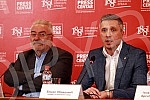 Agreement on cooperation between the Serbian movement Dveri signed, prim. prof. dr Aleka Racica, prof. dr Branimira Nestorovica and prof. Dr. Valentine Arsic Arsenijevic, and on that occasion a press conference was held.Potpisan Sporazum o saradnji