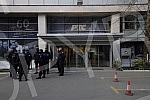 In front of the RTS building, where members of the organization Worthy of Serbia were earlier today, expressing alleged dissatisfaction with the work of RTS, forcibly entered the building of that media house in Takovska Street, there are police, but 