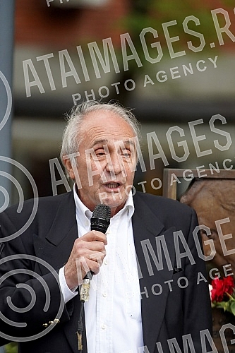 In order to preserve the memory of Petar Kralj - doyen of Serbian actor, great intellectual and fantastic interpreter of poetry, the municipality of Vracar with 