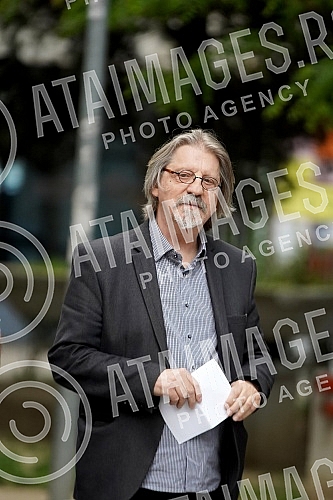 In order to preserve the memory of Petar Kralj - doyen of Serbian actor, great intellectual and fantastic interpreter of poetry, the municipality of Vracar with 