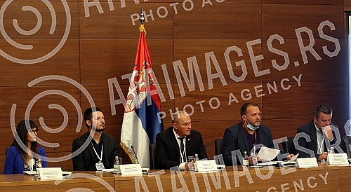 The Office for Combating Drugs of the Government of the Republic of Serbia and the Izlazak Association organized a conference entitled 