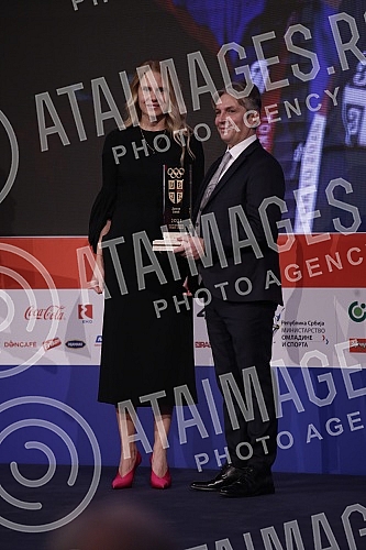 The ceremony on the occasion of the Day of the Olympic Committee of Serbia and the Election for the most successful athletes, teams and coaches of Serbia in 2021 was held in the House of the National Assembly.Svecanost povodom Dana Olimpijskog komi