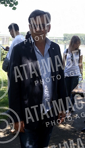 Shooting the fourth season of the 