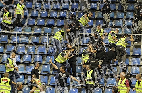 Serbian basketball League (KLS) playoffs final, 3rd game, between KK Crvena Zvezda Telekom and KK Partizan NIS played at Aleksandar Nikolic sports hall. Photo: Antonio Ahel/ATAImages.Treca utakmica finala plej ofa Kosarkaske Lige Srbije (KLS) izmedj