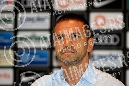 Promotion of new head coach of FK Partizan Zoran Bata Mirkovic held on Sport center Teleoptik.Promocija novog trenera FK Partizan Zorana Bate Mirkovica odrzana u Sportskom centru Teleoptik.