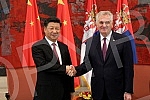 The second day of the visit of the President of China Xi Jinping's continued in the Palace of Serbia.Drugi dan posete predsednika Kine Si Djinping nastavio se svecanim docekom ispred Palate Srbija.