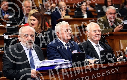 Members of the Serbian Government respond to parliamentary questions.Clanovi Vlade Srbije odgovaraju na poslanicka pitanja. 