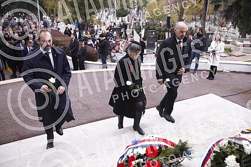 At the Memorial Ossuary of the Defenders of Belgrade in the First World War at the New Cemetery, Armistice Day in the First World War was marked.Kod Spomen-kosturnice branilaca Beograda u Prvom svetskom ratu na Novom groblju, obelezen je Dan primir