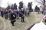 By laying wreaths at the Commonwealth Cemetery, the British Embassy in Serbia marked World War I Armistice Day, and the ceremony was led by British Ambassador Sian MacLeod. Polaganjem venaca na groblju Komonvelta, ambasada Velike Britanije u Srbiji