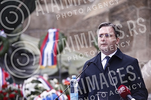 At the Memorial Ossuary of the Defenders of Belgrade in the First World War at the New Cemetery, Armistice Day in the First World War was marked.Kod Spomen-kosturnice branilaca Beograda u Prvom svetskom ratu na Novom groblju, obelezen je Dan primir