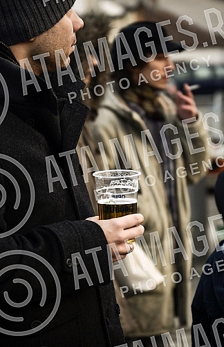 On the occasion of Orthodox New Year at Dorcol beeve was roasted.Povodom Pravoslavne Nove godine na Dorcolu je pecen vo na raznju.