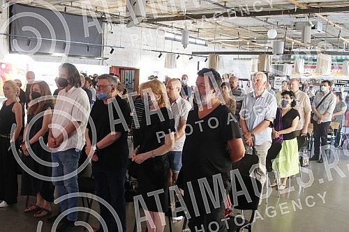 A commemoration of Gordana Susa a journalist, was held in Dorcol Square.U Dorcol placu odrzana komemoracija novinarki Gordani Susi.