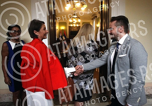 Meeting of PUPS MP Stefan Krkobabic with the delegation of women's entrepreneurship of the Serbian Chamber of Commerce.Sastanak poslanika PUPS Stefana Krkobabica sa delegacijom zenskog preduzetnitva Privredne komore Srbije. 