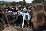 The Djokic family from Aleksinac, who were presumably killed between September 26 and 27 in the area of the village of Moravac, were seen off by relatives, neighbors, friends and priests from Goran's mother's house for eternal rest in the cemetery in
