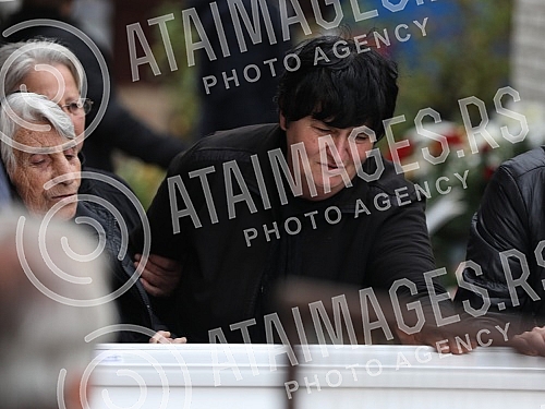 The Djokic family from Aleksinac, who were presumably killed between September 26 and 27 in the area of the village of Moravac, were seen off by relatives, neighbors, friends and priests from Goran's mother's house for eternal rest in the cemetery in