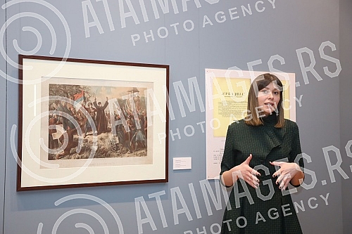 Author's guide through the latest exhibition 