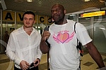 American MMA fighter Bob Sapp arrived in Belgrade tofight with Dusan Panajotovic.Americki MMA borac Bob Sap stigaou Beograd na mec sa Dusanom Panajotovicem. 