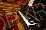 MK Gruop returned the Julius Bluthner piano from 1932 to the Ilija M. Kolarc Foundation.MK Gruop je vratila klavir Julius Bluthner iz 1932. godine u Zaduzbinu Ilije M. Kolarca.